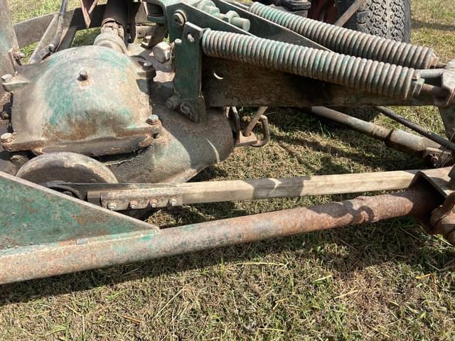 Image of New Idea 30.A equipment image 2