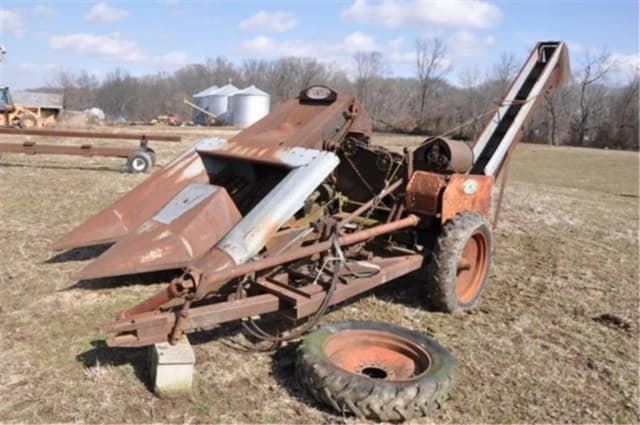 Image of New Idea 313 equipment image 3