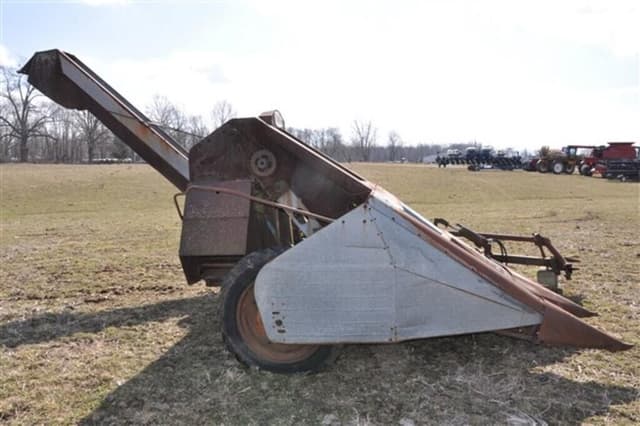 Image of New Idea 313 equipment image 4