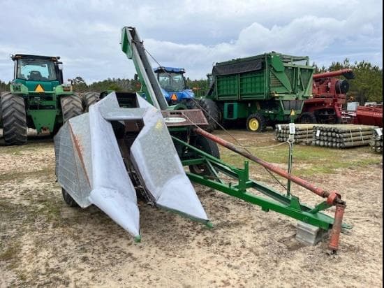 Image of New Idea 323 equipment image 1