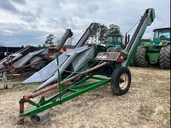 Image of New Idea 323 Primary image