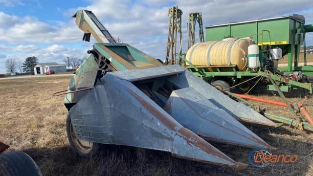 Image of New Idea 324 equipment image 2