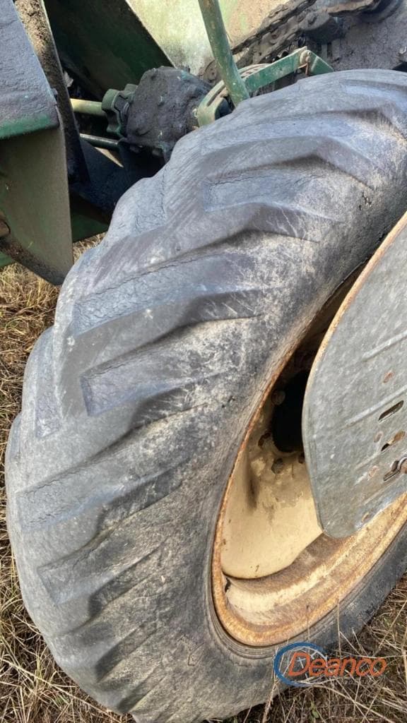 Image of New Idea 324 equipment image 3