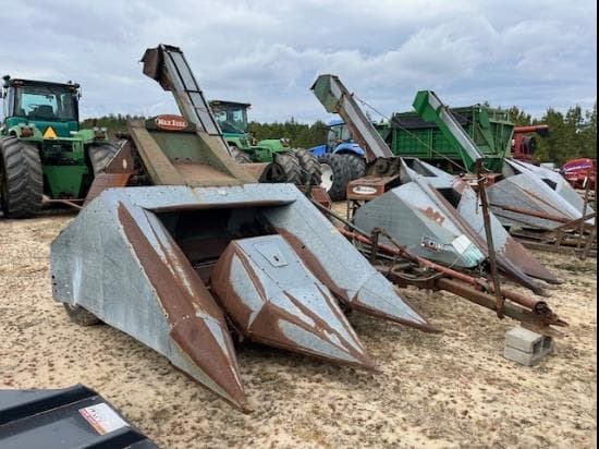 Image of New Idea 324 equipment image 1