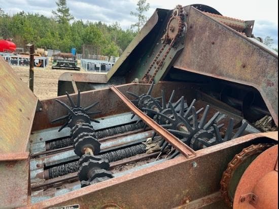 Image of New Idea 324 equipment image 4