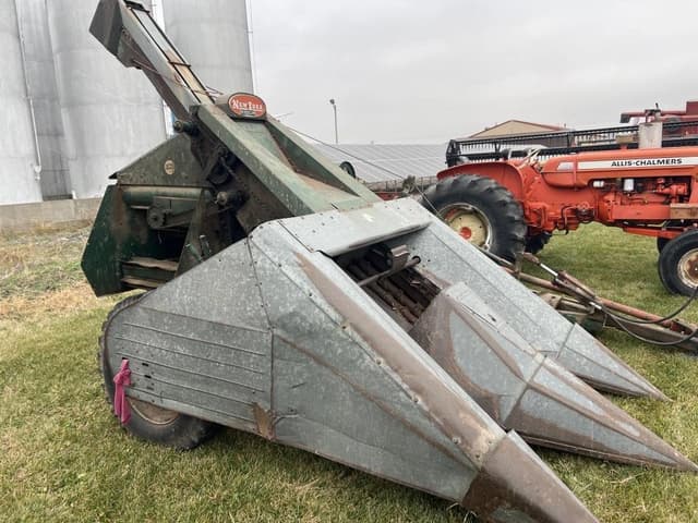 Image of New Idea 327 equipment image 1