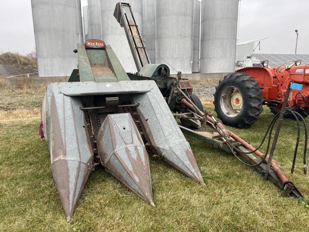 Image of New Idea 327 Primary image