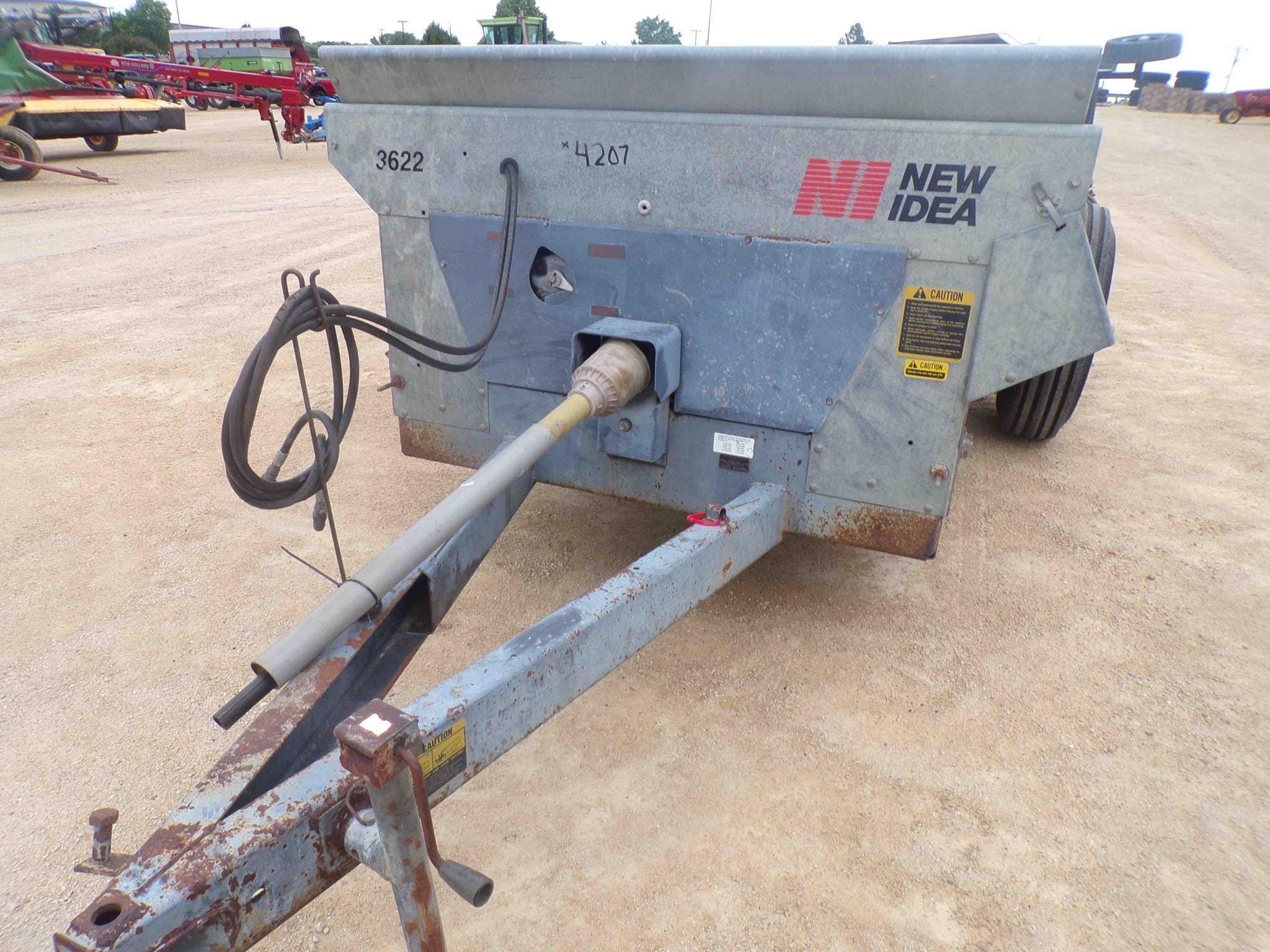 New Idea 3622 Equipment Image0