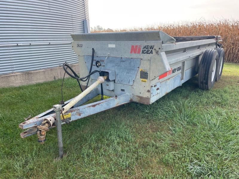 New Idea 3632 Equipment Image0