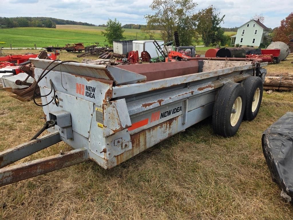 New Idea 3632 Equipment Image0