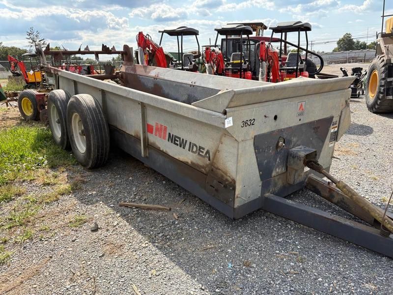 New Idea 3632 Equipment Image0