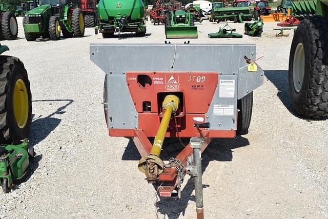 Image of New Idea 3709 equipment image 1