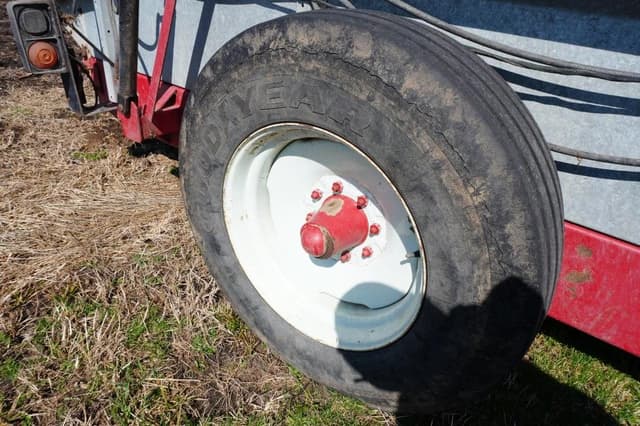 Image of New Idea 3726 equipment image 2