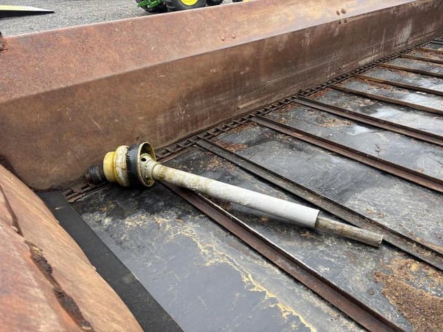 Image of New Idea 3732 equipment image 2