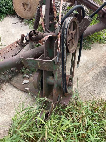Image of New Idea 40 equipment image 3