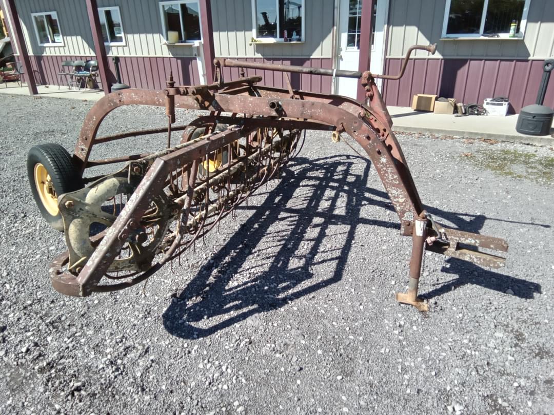 Image of New Idea 400 Image 1