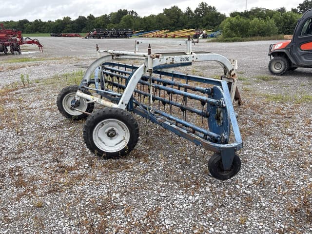 Image of New Idea 4160 equipment image 2