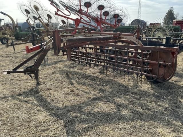 Image of New Idea 402 equipment image 4