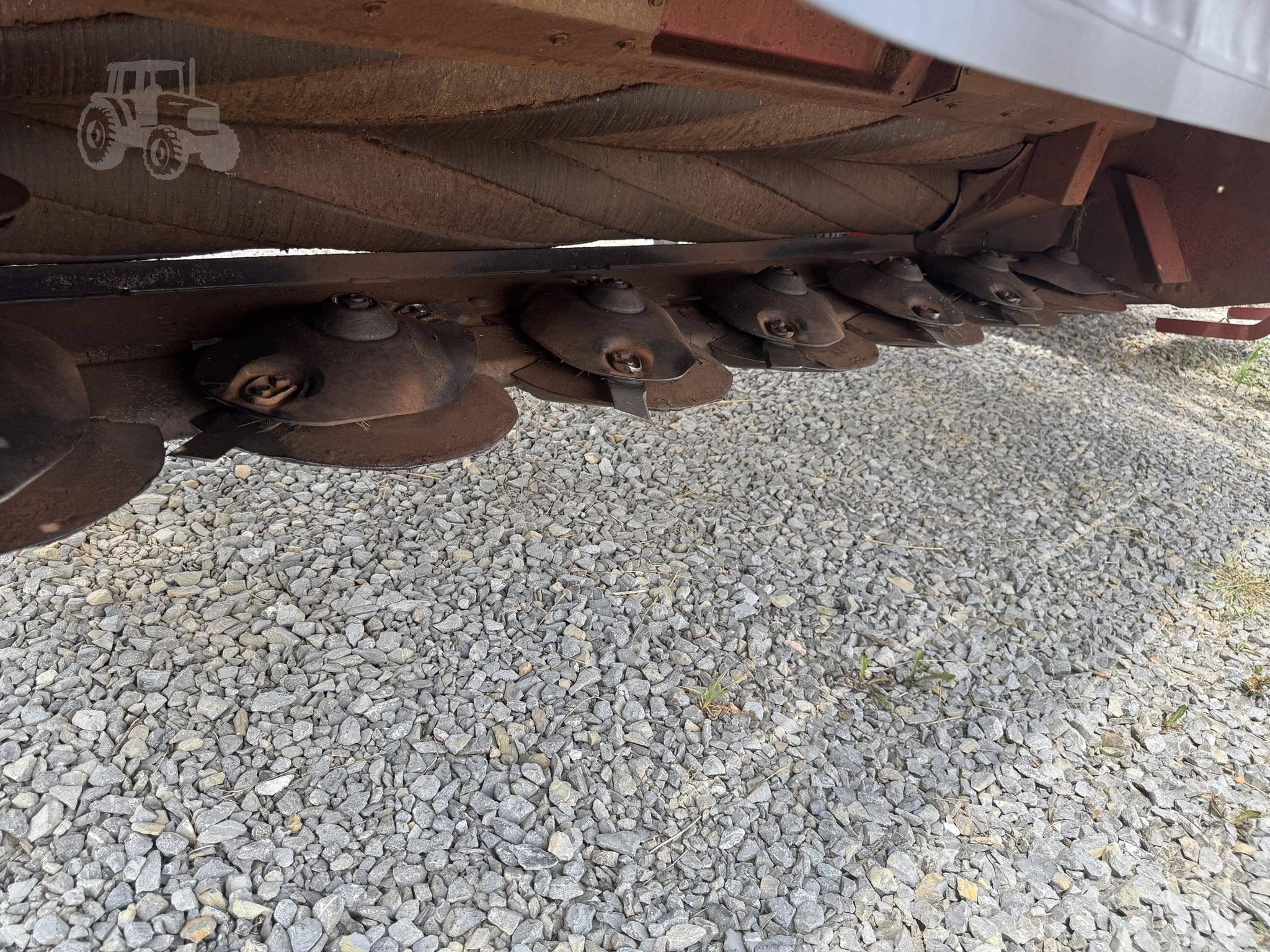 New Idea 5209 Equipment Image0