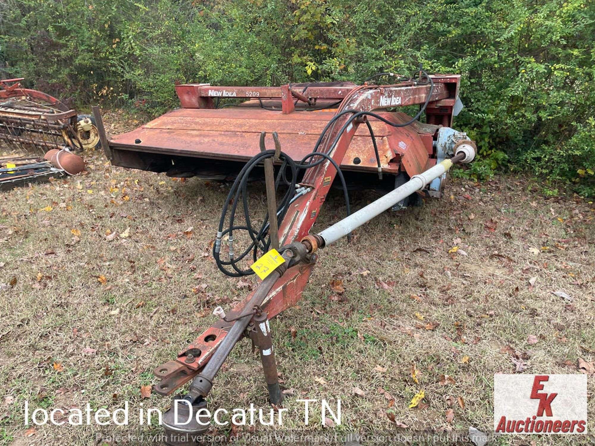 New Idea 5209 Equipment Image0