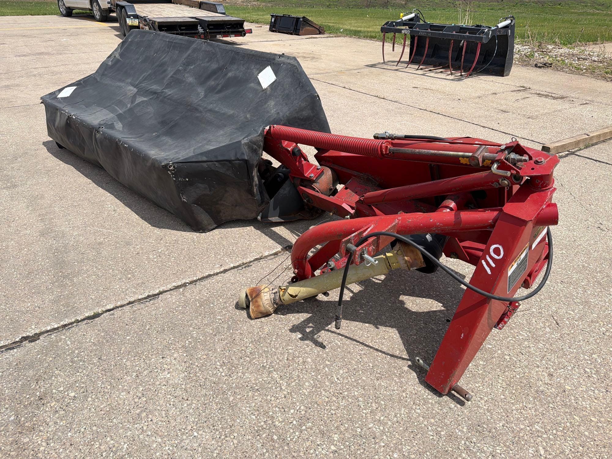 New Idea 5408 Equipment Image0