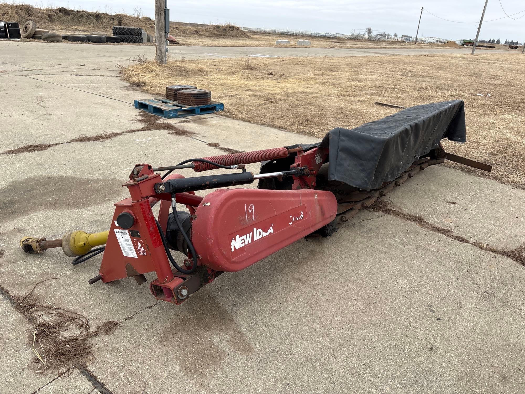 New Idea 5408 Equipment Image0