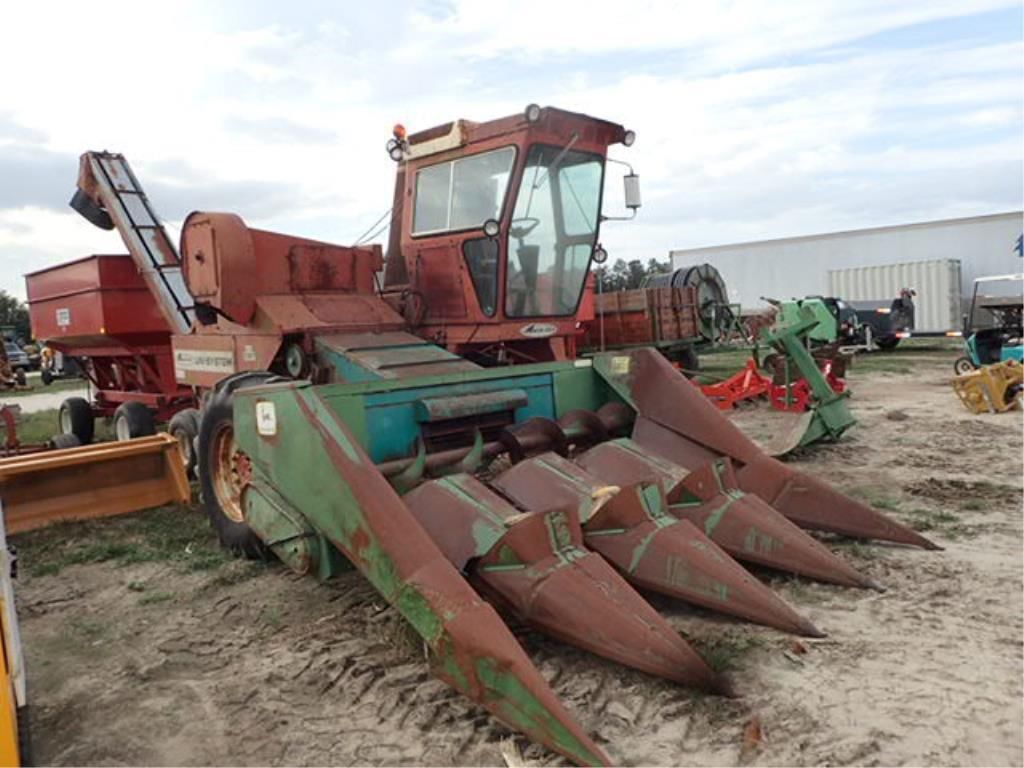 New Idea 708 Equipment Image0