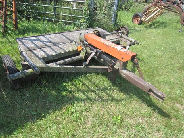Image of New Idea 750 equipment image 1