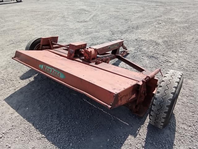 Image of New Idea 752 equipment image 1