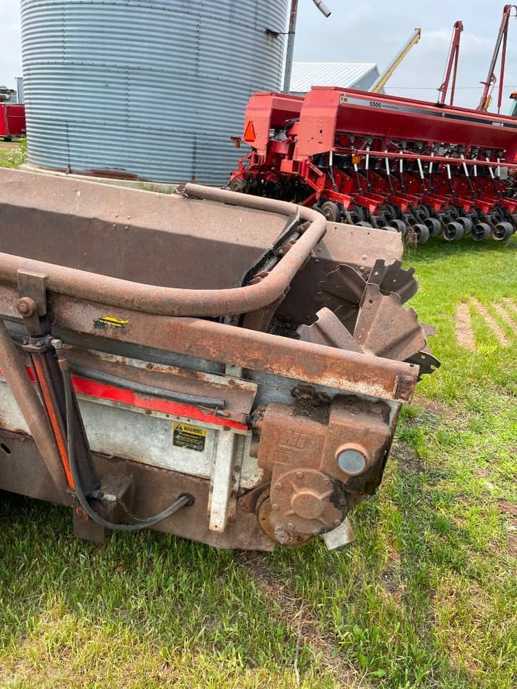 New Idea 363 Manure Handling Manure Spreaders Dry for Sale Tractor Zoom