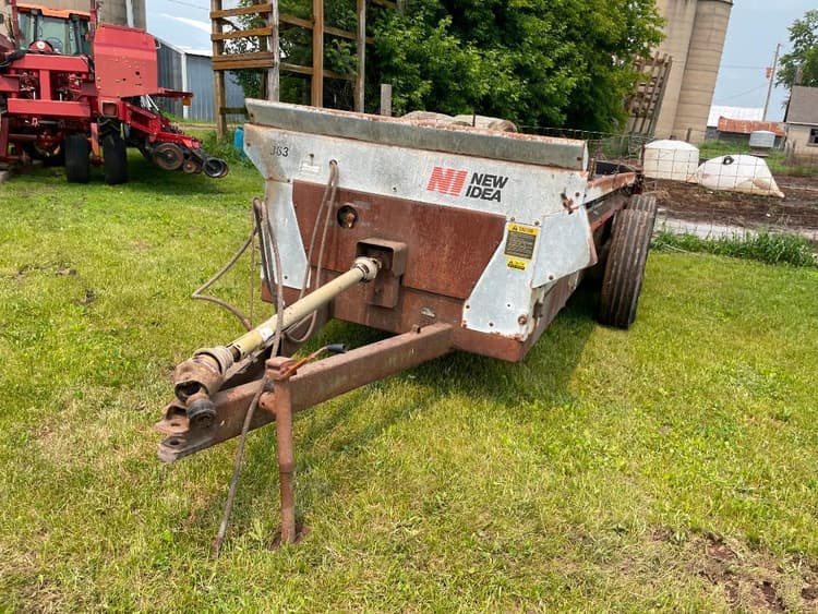 New Idea 363 Manure Handling Manure Spreaders Dry for Sale Tractor Zoom