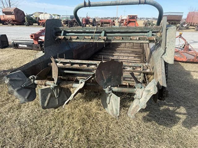 Image of New Idea 214 equipment image 3