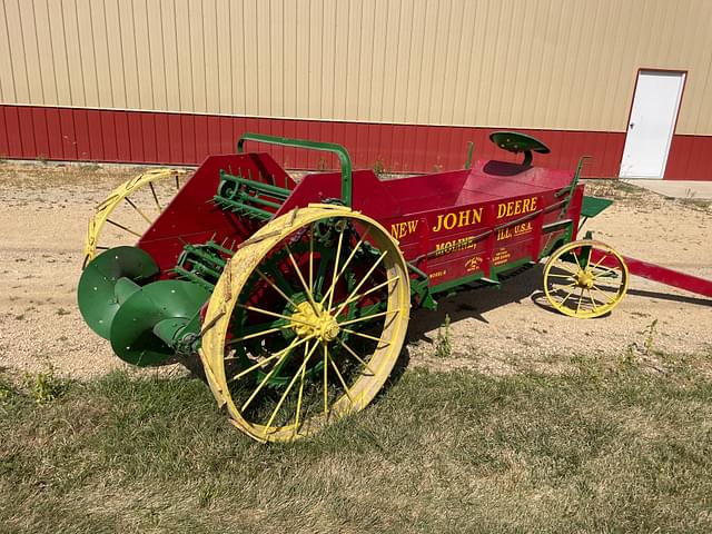 Image of John Deere E equipment image 3