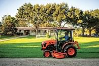 Thumbnail image Kubota LX3310 0