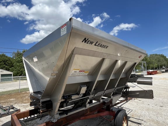 2019 New Leader NL300G4-11 Equipment Image0