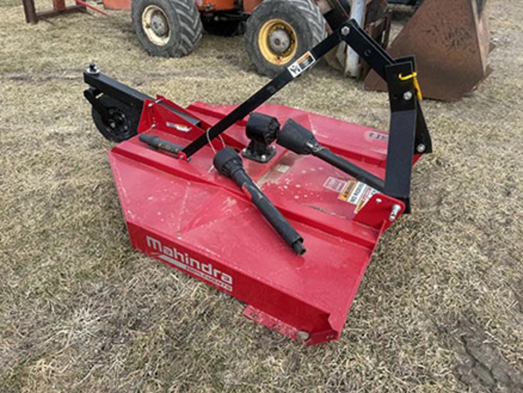 Mahindra 5SD Equipment Image0