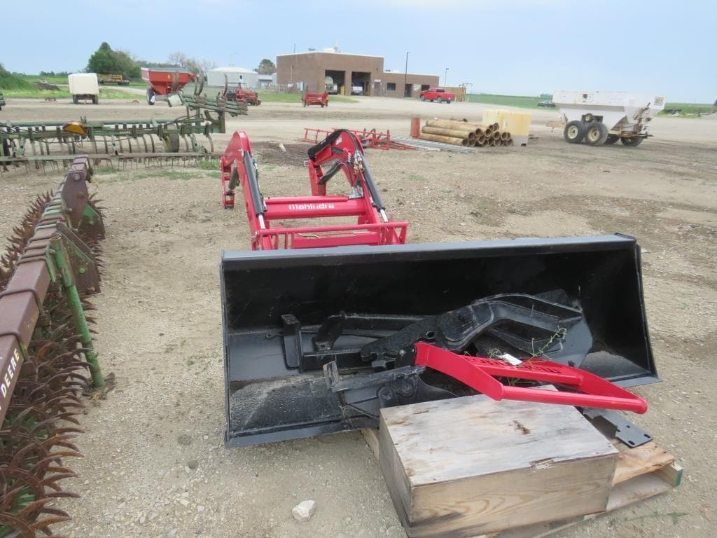 Image of Mahindra 7095CLGC Primary image