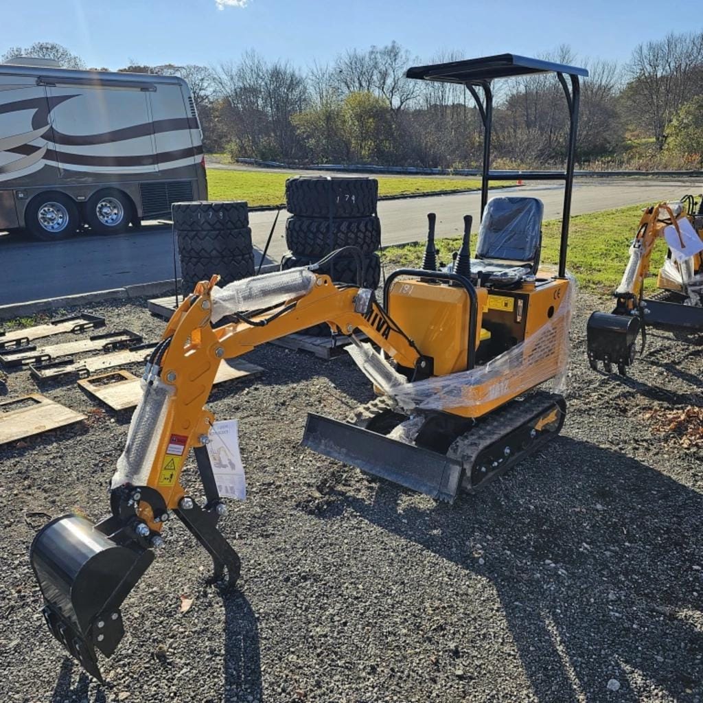 Main image Miva VA12