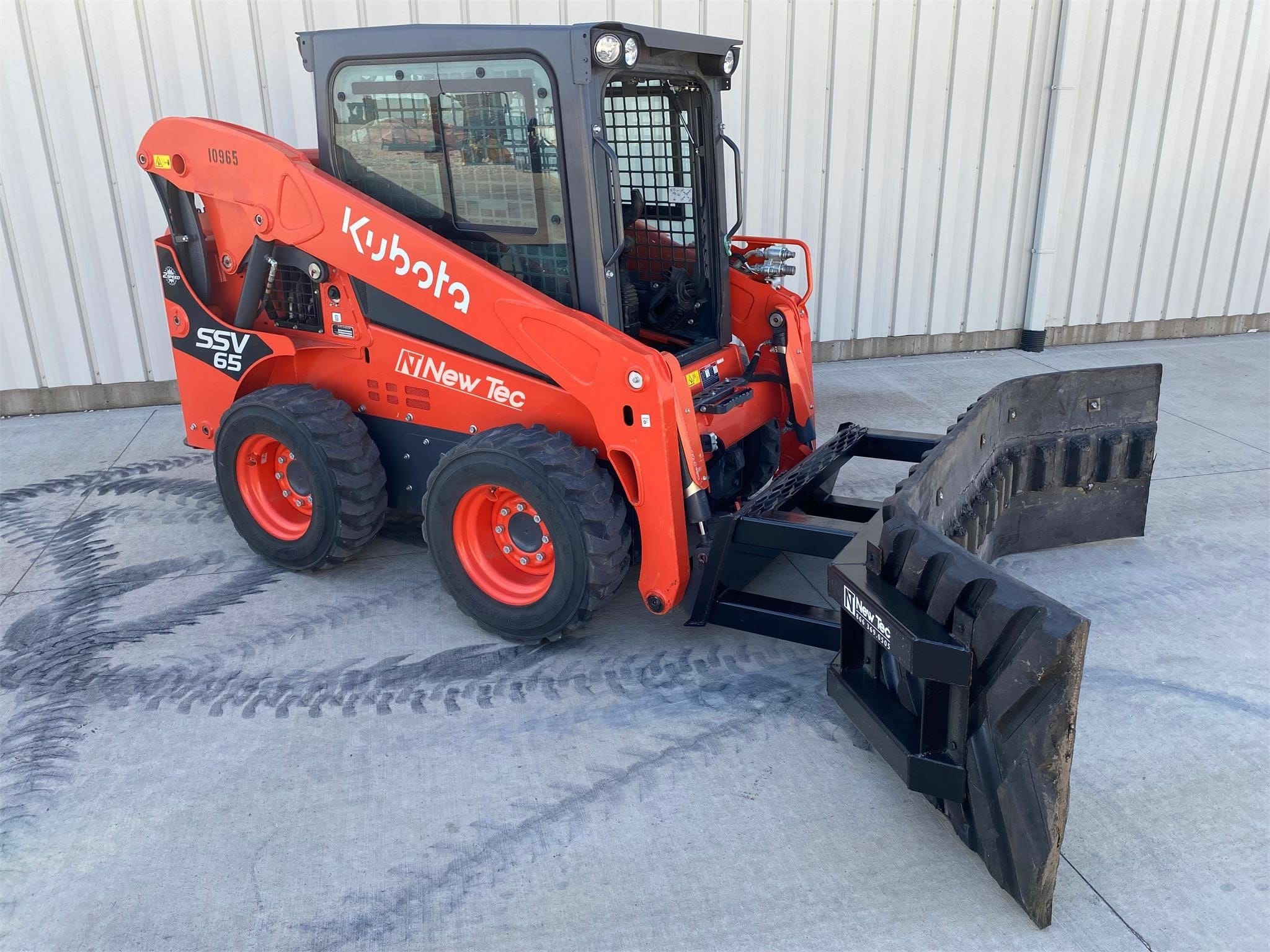 Main image Kubota SSV65