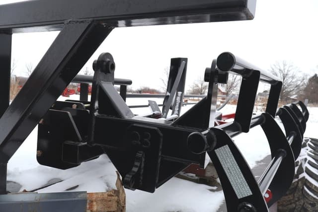 Image of Cloverdale Mega Carrier equipment image 2