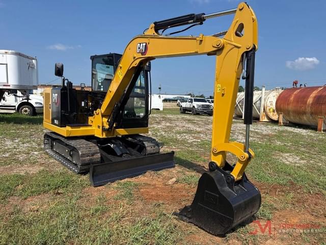 Image of Caterpillar 305.5E2 equipment image 3