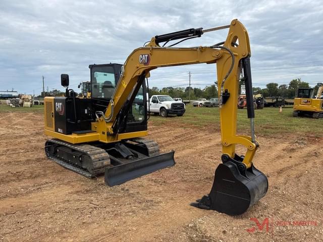 Image of Caterpillar 305.5E2 equipment image 2