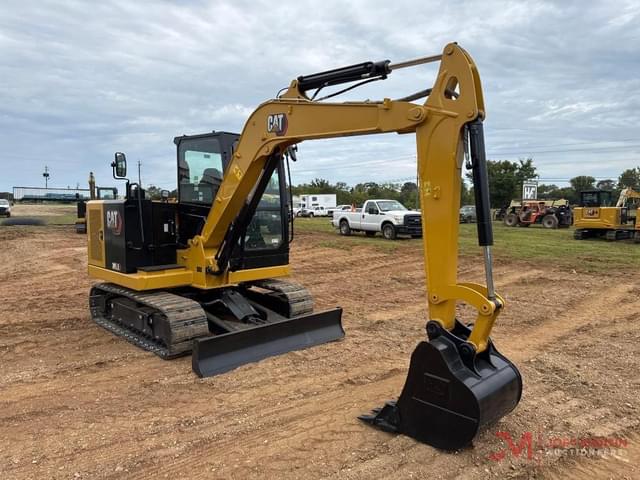 Image of Caterpillar 305.5 equipment image 2