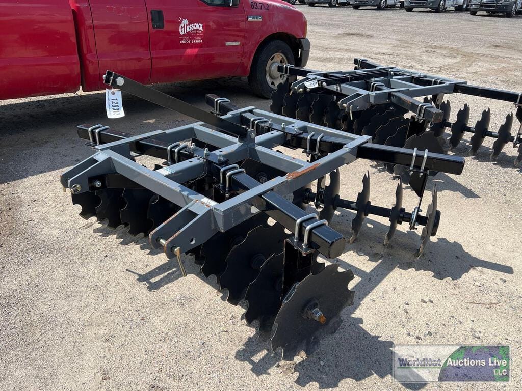 Main image Titan 7320