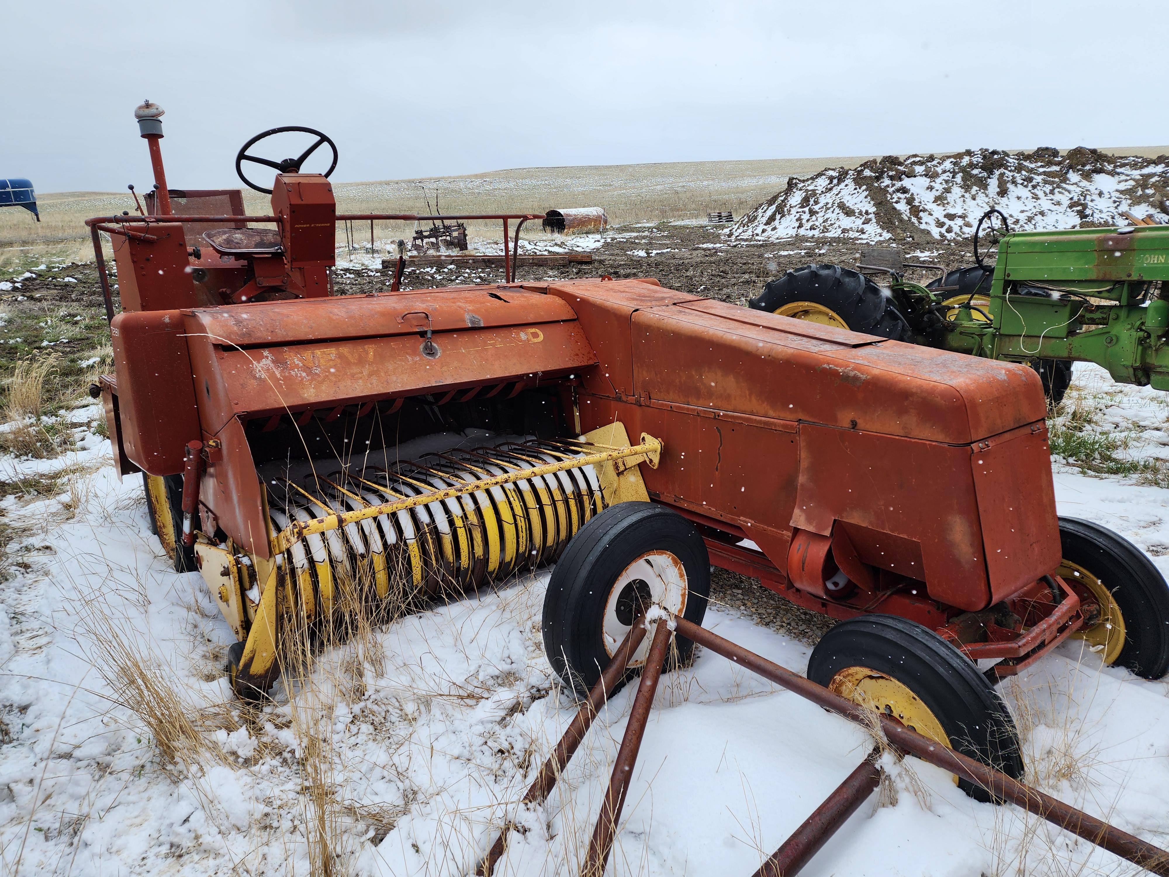 Main image New Holland 1281 