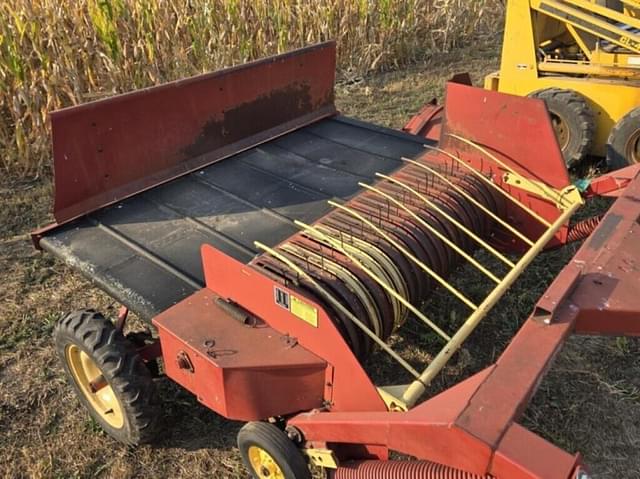 Image of New Holland 144 equipment image 1