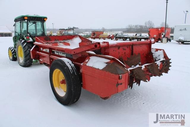 Image of New Holland 145 equipment image 3