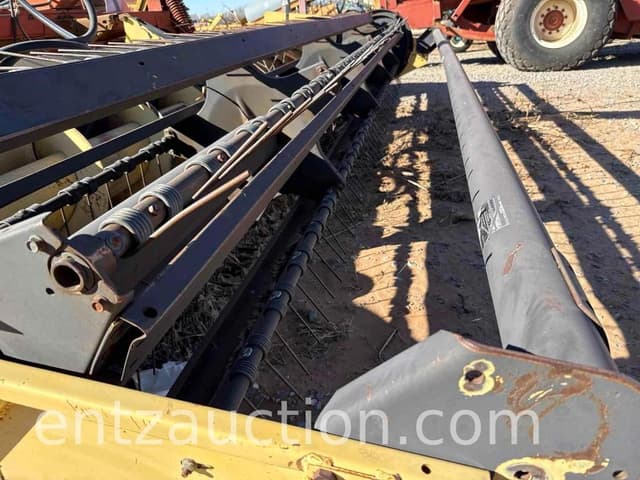 Image of New Holland 1475 equipment image 4