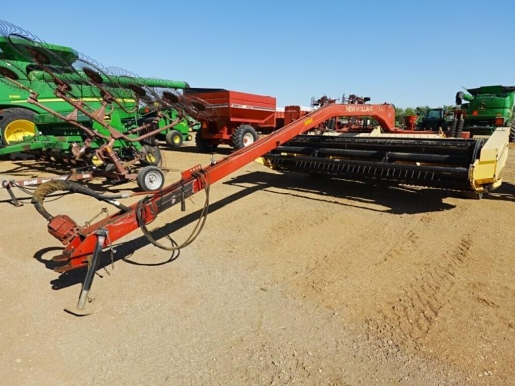 New Holland 1475 Equipment Image0