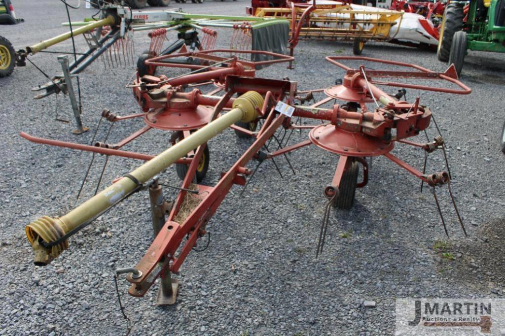 Image of New Holland 163 Primary image